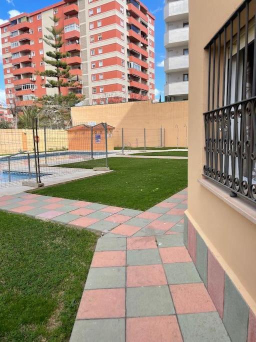 Estudio En Fuengirola Con Vistas Al Mar Extérieur photo